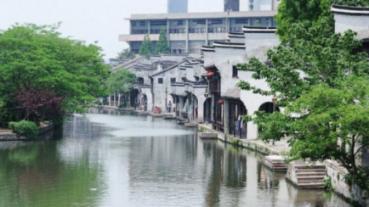 虫虫助手下载