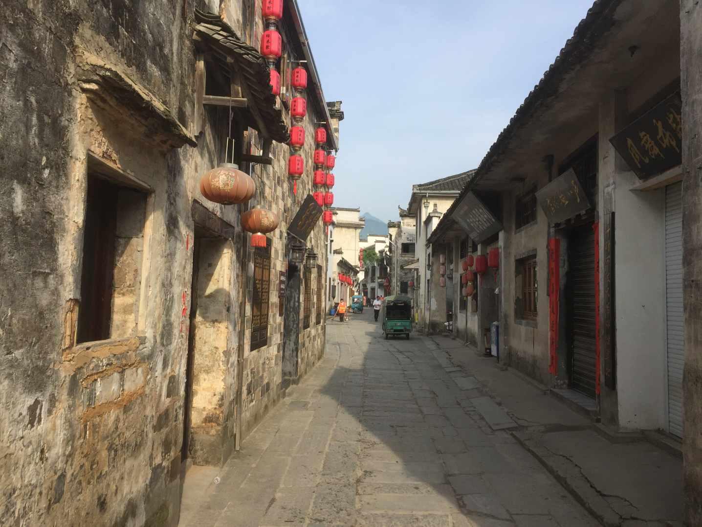 汉武帝时期颁布了什么类似于纲领性文件来削弱地方权利游戏画面