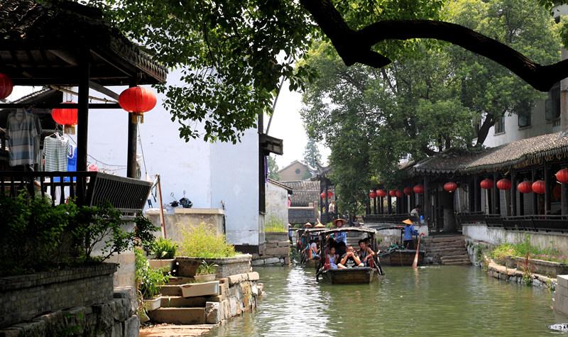 GRC树池坐凳:户外景观的实用与美观之选